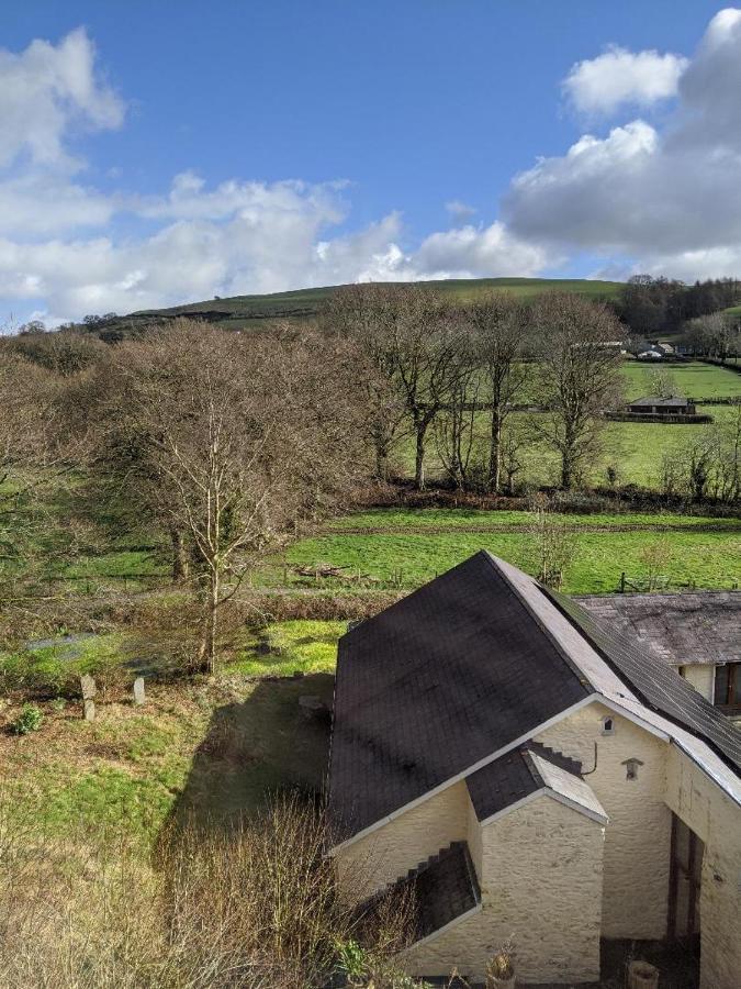 Glan Brennig Bed & Breakfast Tregaron Exterior photo